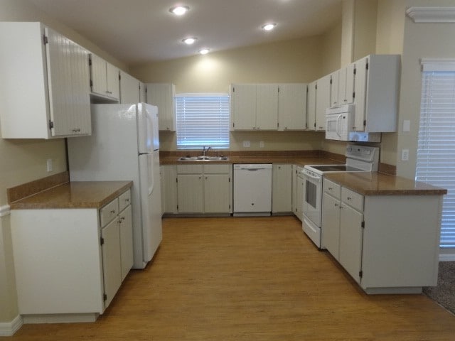 Building Photo - 6109 Cacao Dr