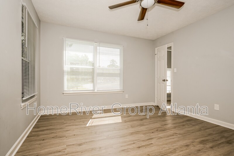 Building Photo - 3238 Kiowa Ct