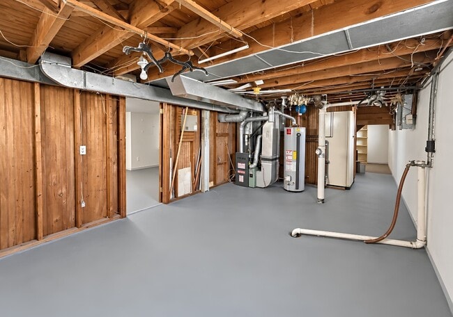 Building Photo - 1277 Waldorf Dr