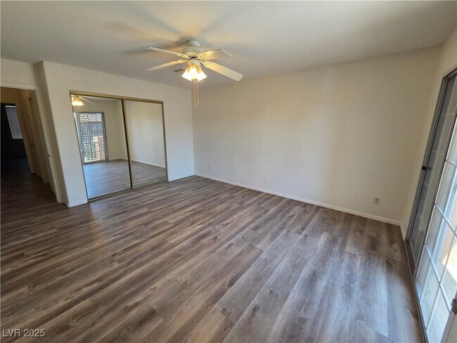 Building Photo - 8204 Tivoli Cove Dr