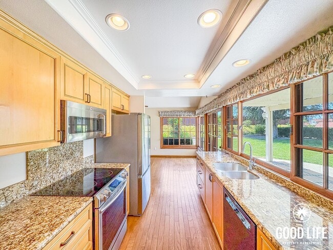 Building Photo - Spacious 3BD/2BA Home in Rancho Bernardo with Large Backyard w/ Garden Beds & 2-Car Garage
