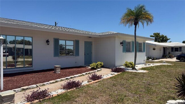 Building Photo - 339 Pine Tree Rd