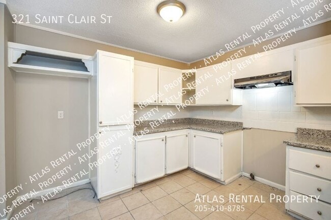 Building Photo - 321 St Clair St