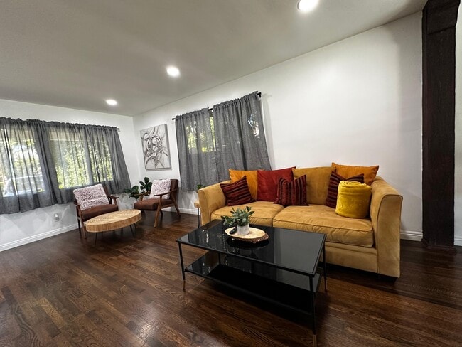 Building Photo - 15732 Covello St