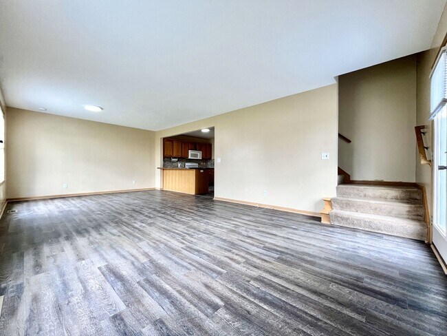 Building Photo - 2103-2105 Kinnrow Ave NW
