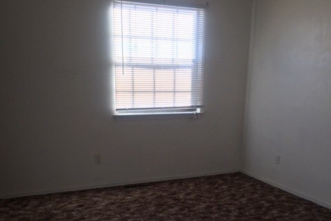Building Photo - 2800 La Habra St