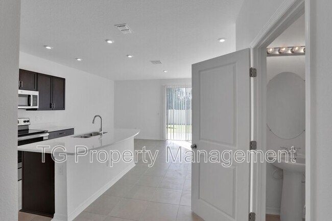 Building Photo - 298 Anthony Dr
