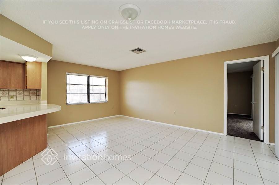 Building Photo - 7023 Bramblewood Dr