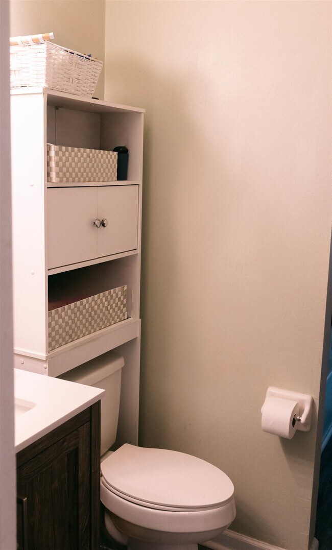 Building Photo - 2597 Panther Creek Rd