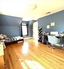 Building Photo - 12 Kilburn Rd