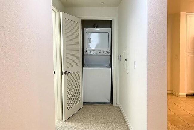 Building Photo - 4155 Executive Dr