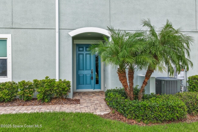 Building Photo - 7544 Loren Cove Dr