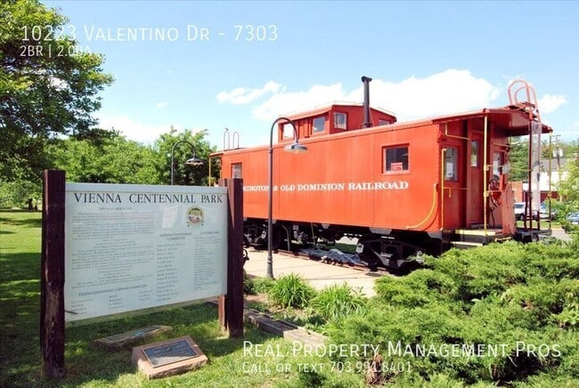 Building Photo - 10223 Valentino Dr
