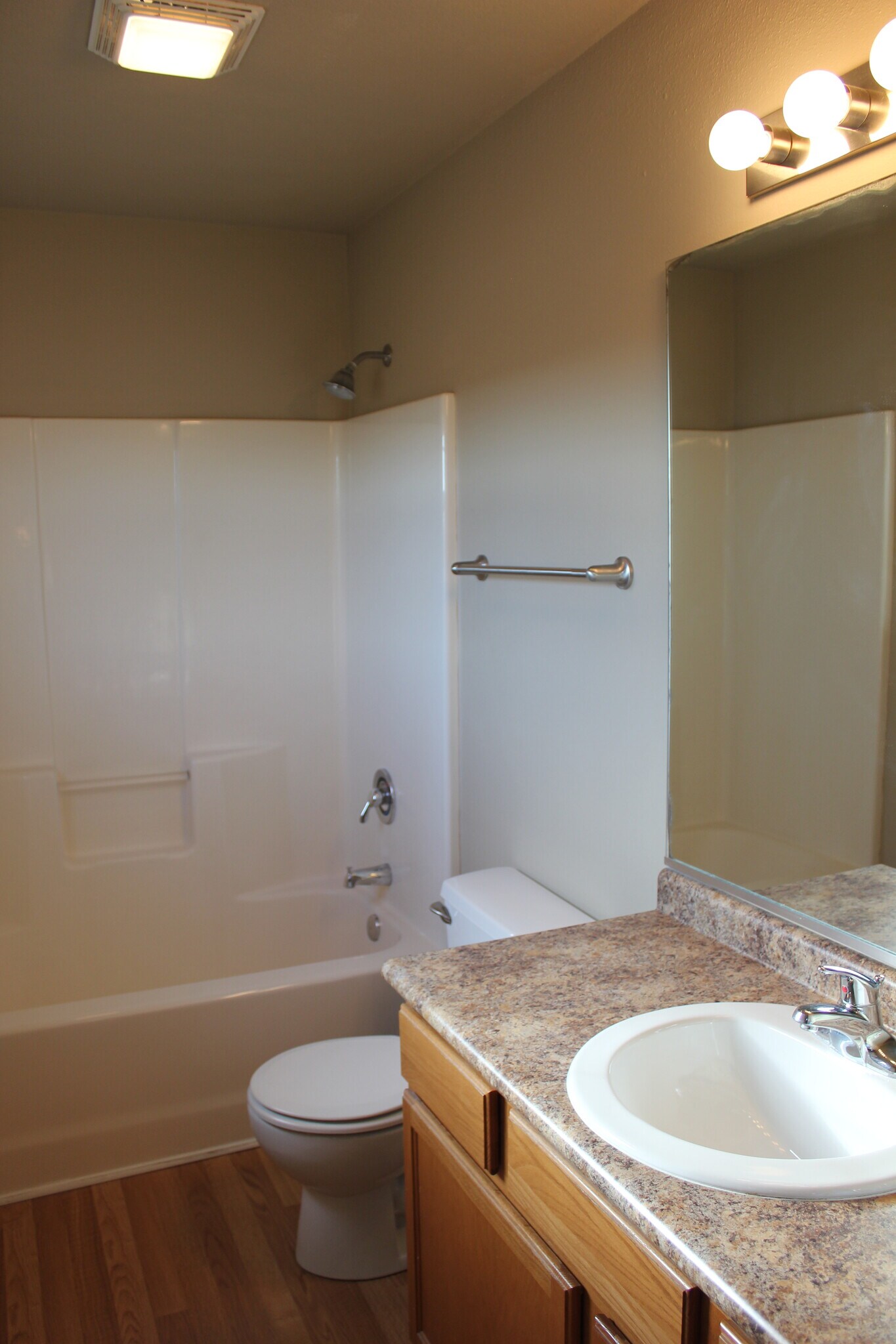 Building Photo - 3203 SW Arlan Ln