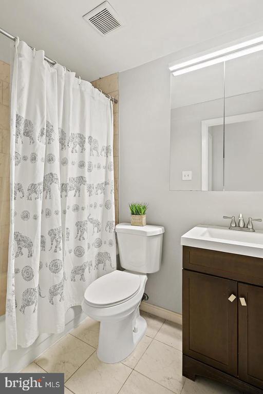 Building Photo - 7068 Winter Rose Path