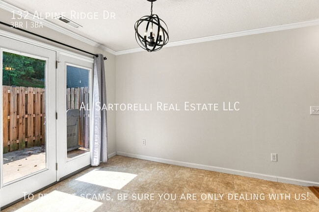 Building Photo - 132 Alpine Ridge Dr