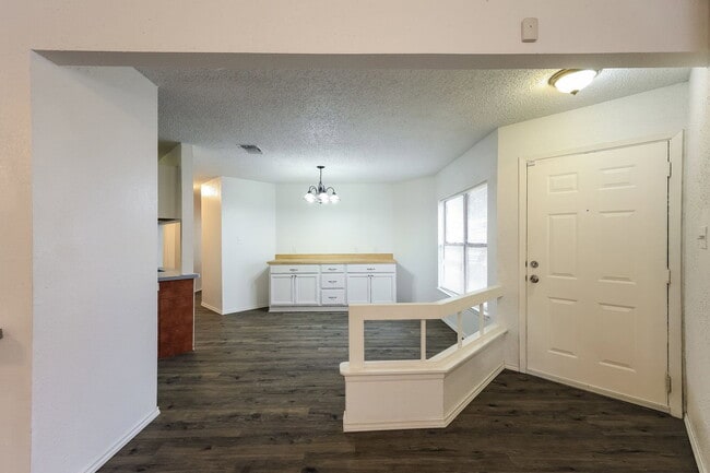 Building Photo - 7519 Branding Trail