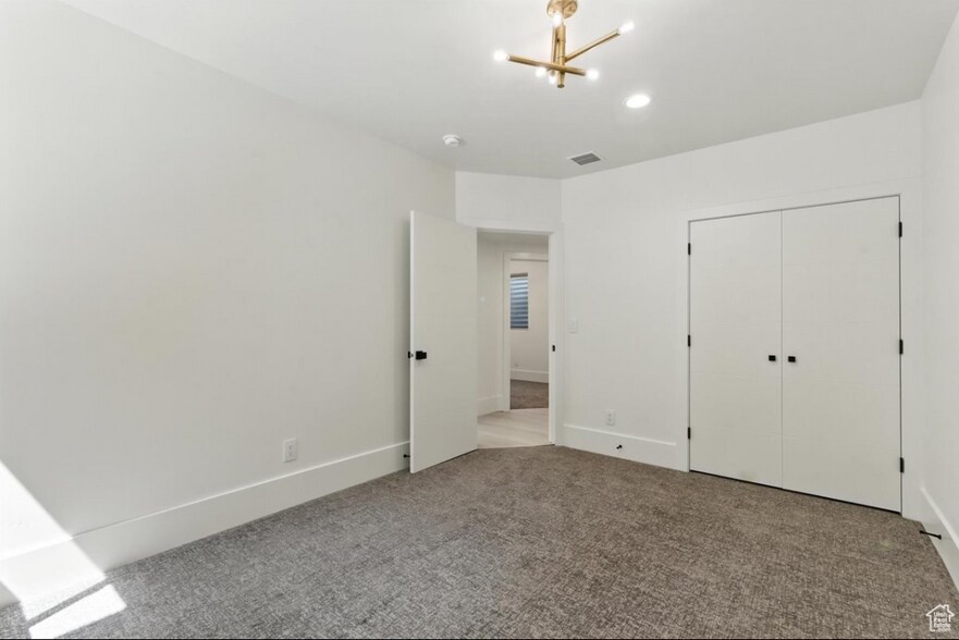 Building Photo - 415 Woodland Dr
