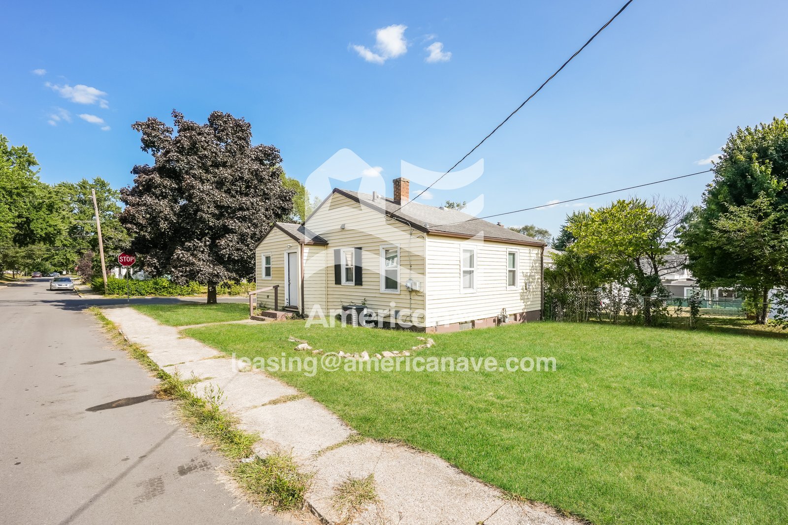 Building Photo - 1201 Clover St