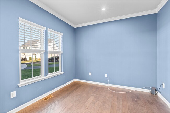 Building Photo - 311 Sunrise Ct