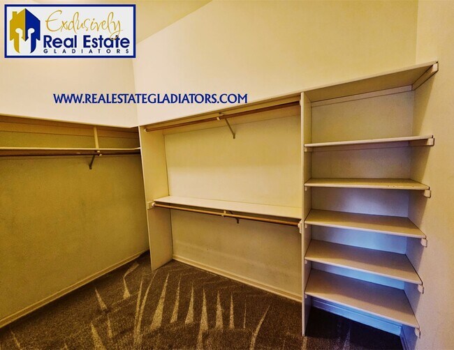 Building Photo - 30922 - Burris