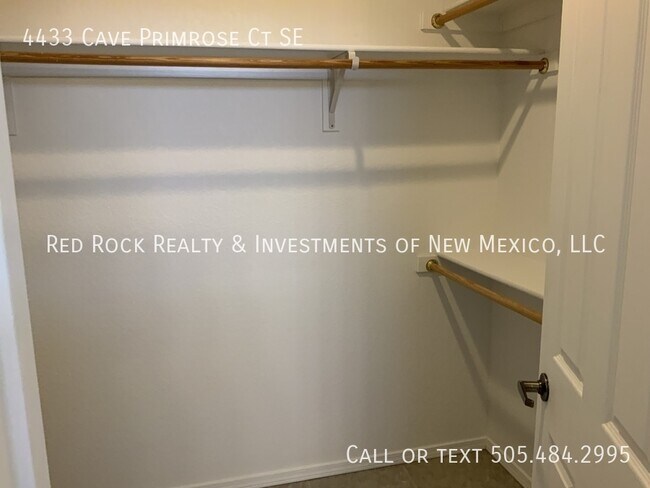 Building Photo - 4433 Cave Primrose Ct SE