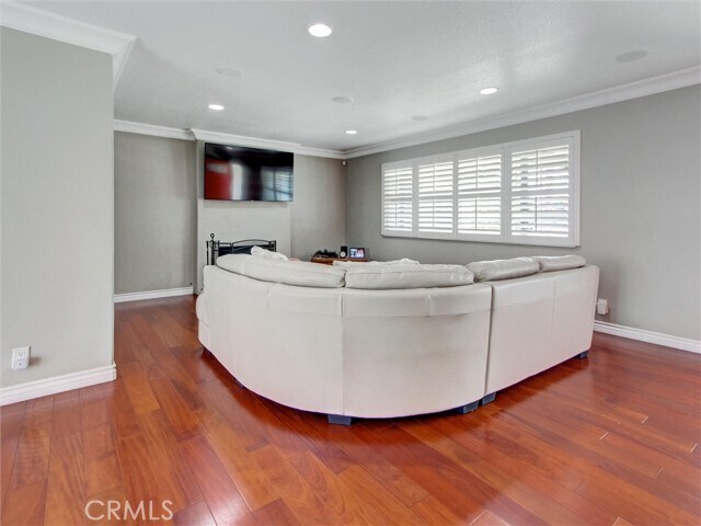 Building Photo - 6241 Mar Vista Dr