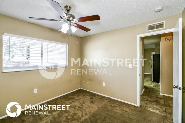 Building Photo - 11119 Mayflower Rd