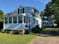 Building Photo - 133 Little Stannard Beach Rd
