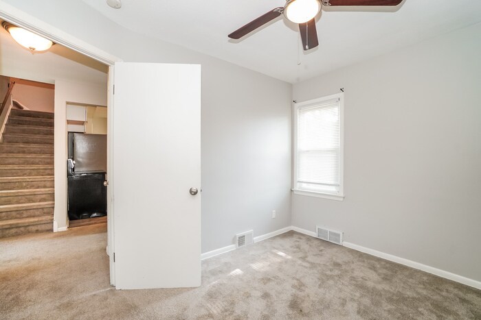 Building Photo - 16 Broadmore Ave
