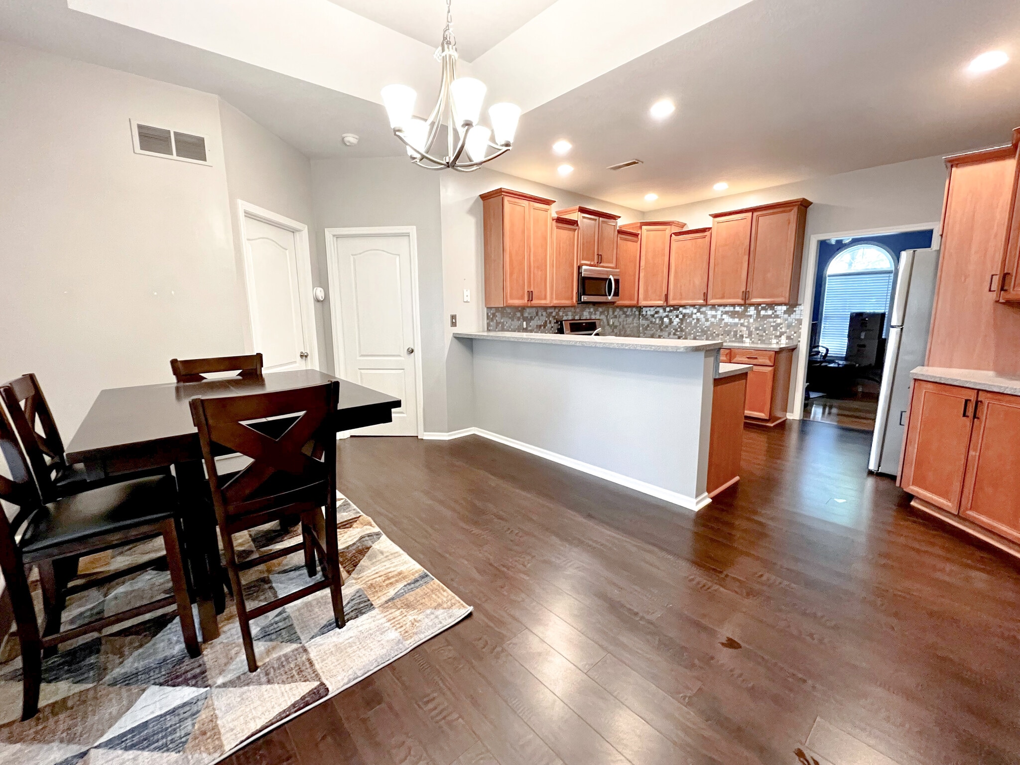 Kitchen - 4001 W Baywood Dr