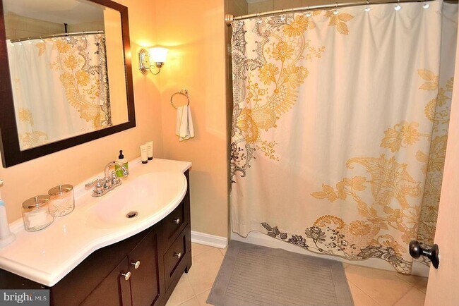 Building Photo - 24531 Arcola Mills Dr