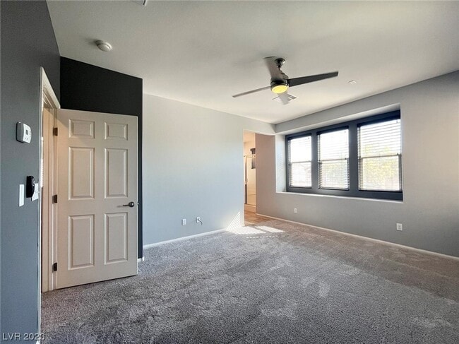 Building Photo - 8520 Orly Ave