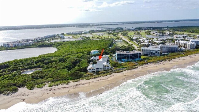 Primary Photo - 245 NE MacArthur Blvd