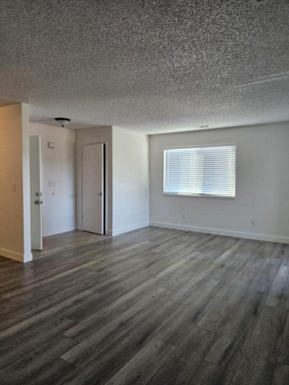 Building Photo - 426 Cherry Ln