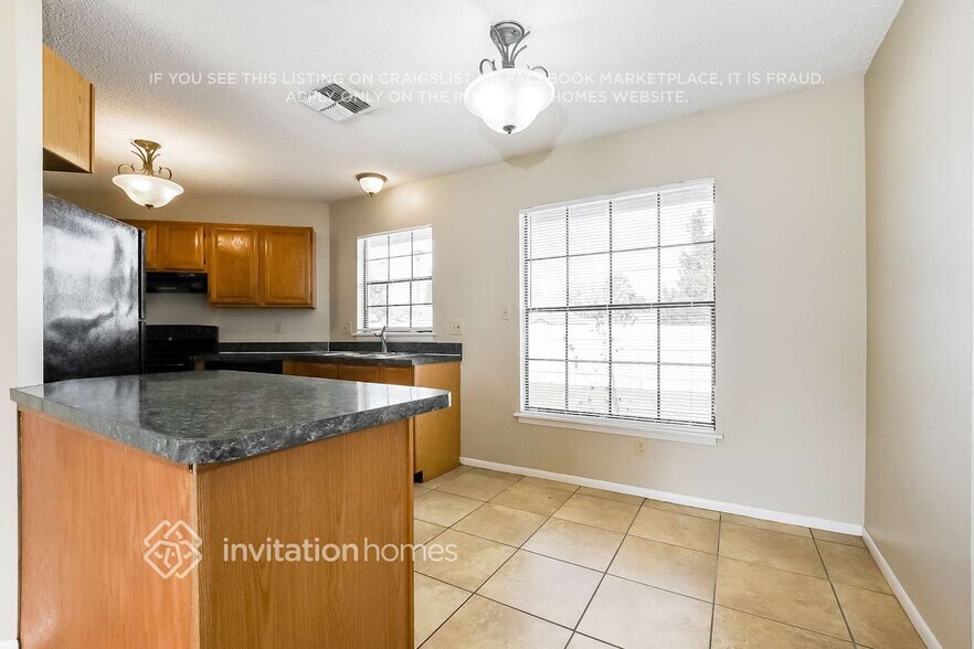 Building Photo - 842 Lighthouse Cove