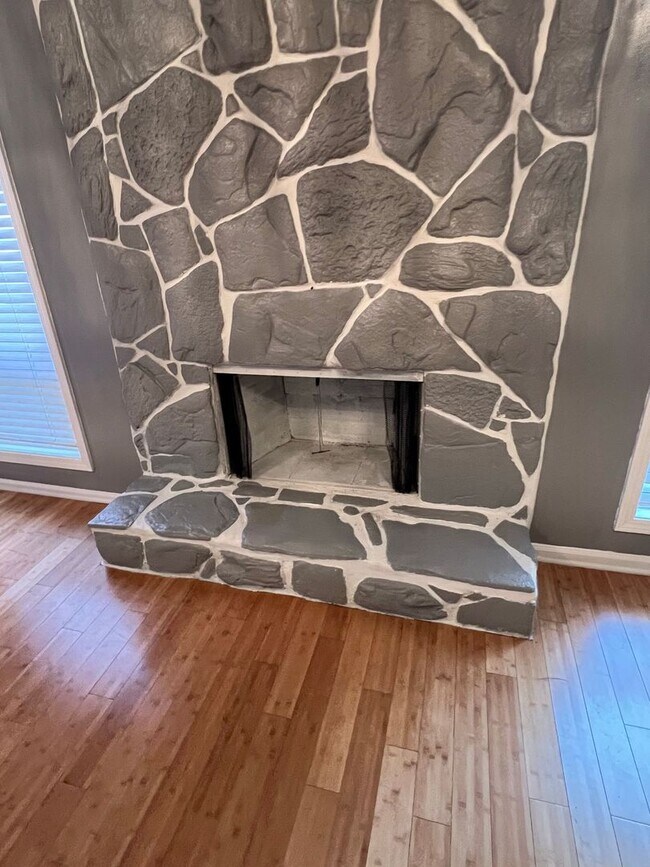Building Photo - !!!WARNING: AVOID SCAMS CONFIRM RENTAL AT ...