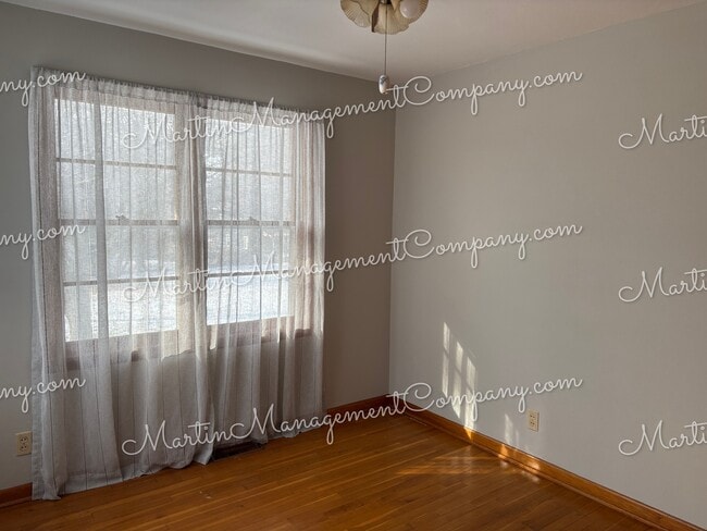 Building Photo - 1206 S Murray Ave