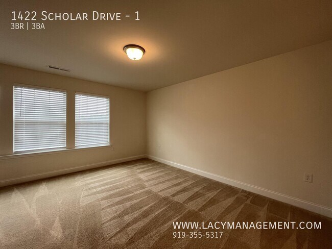 Building Photo - 1422 Scholar Dr