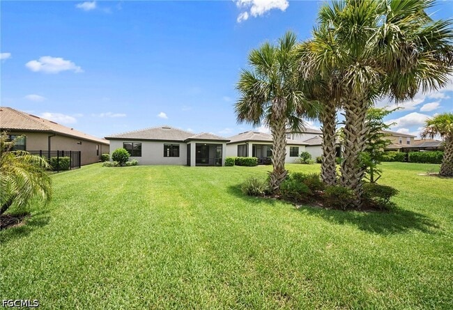 Building Photo - 3685 E Hampton Cir
