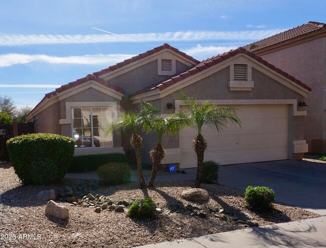 Building Photo - 3033 E Hononegh Dr