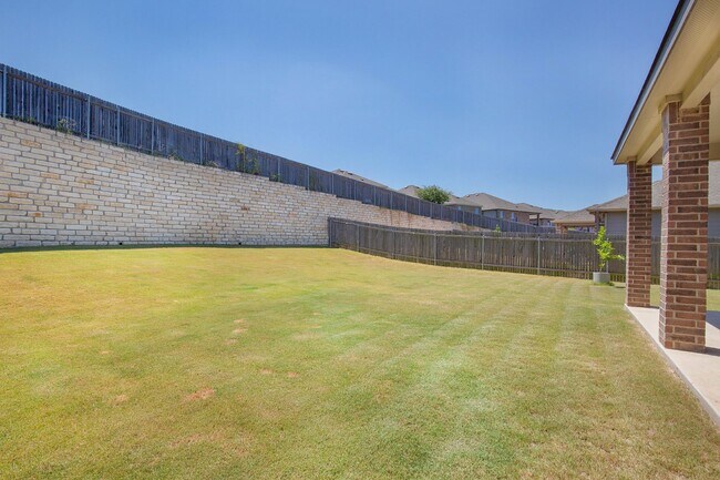 Building Photo - Spacious Home in Easton Park / McKinney Falls