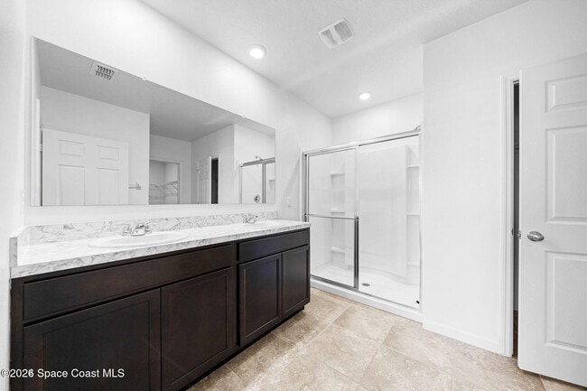 Building Photo - 549 Lafayette St SW