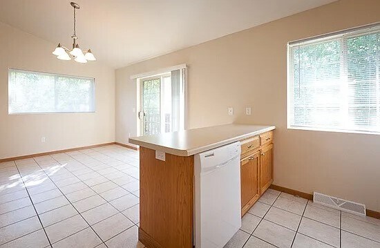 Building Photo - 2936 Popplewood Ct