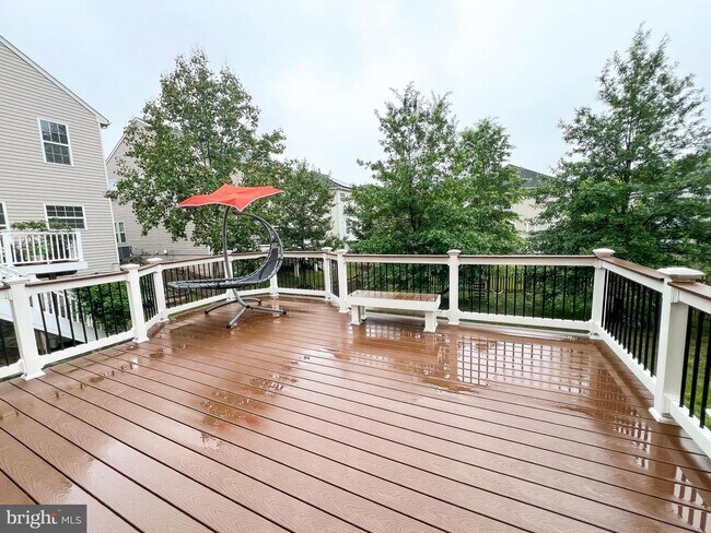Building Photo - 25008 Owl Creek Dr