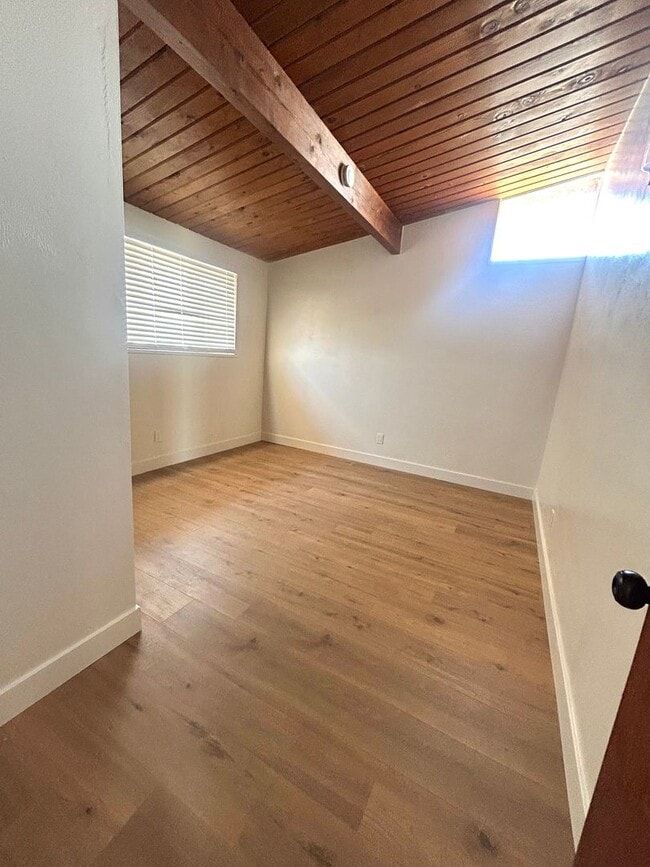 Building Photo - 6096 Cahuilla Ave