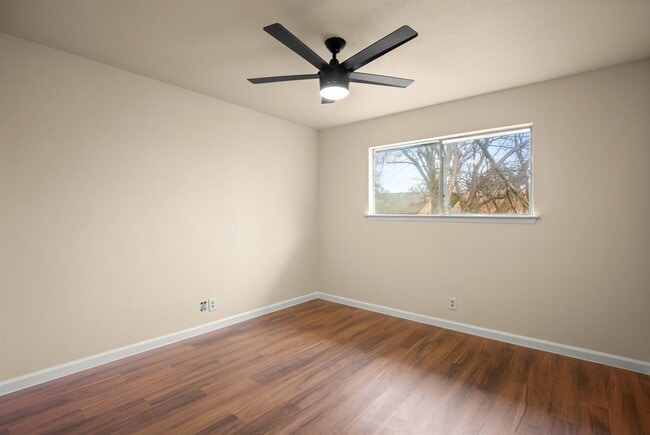 Building Photo - 10711 Lanshire Dr