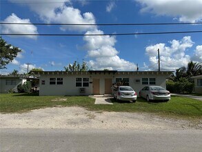 Building Photo - 377 NW 4th St