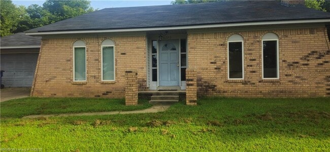 Building Photo - 6223 Atlanta St