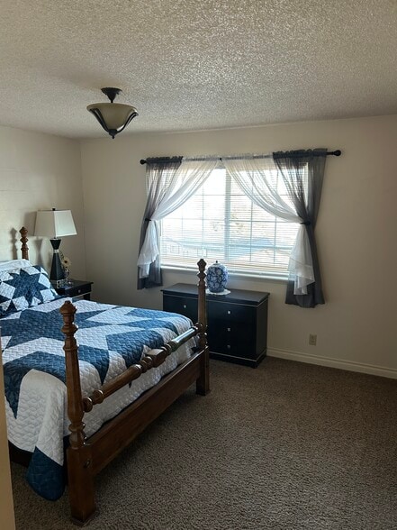 Building Photo - 808 N 51st Ave